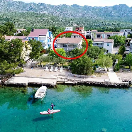 Apartment By The Sea Seline, Paklenica - 6531 Starigrad Paklenica